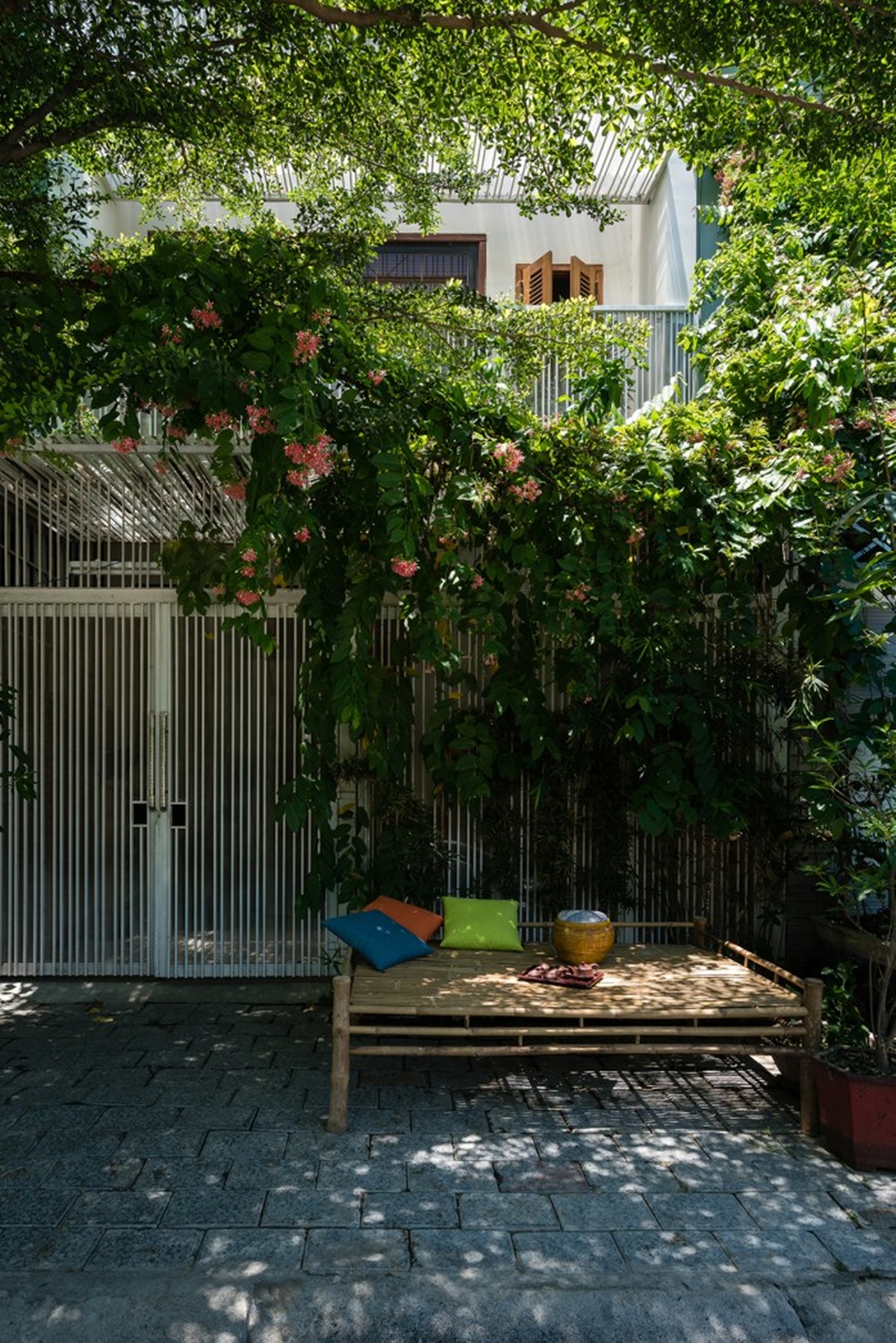 kien-truc-nha-huong-tay