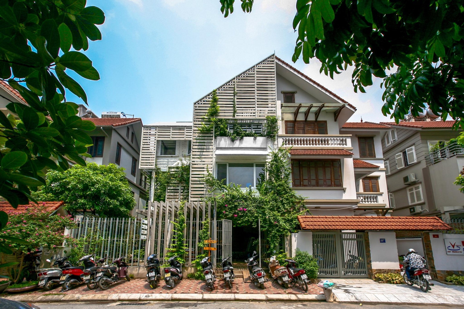 kien-truc-nha-huong-tay