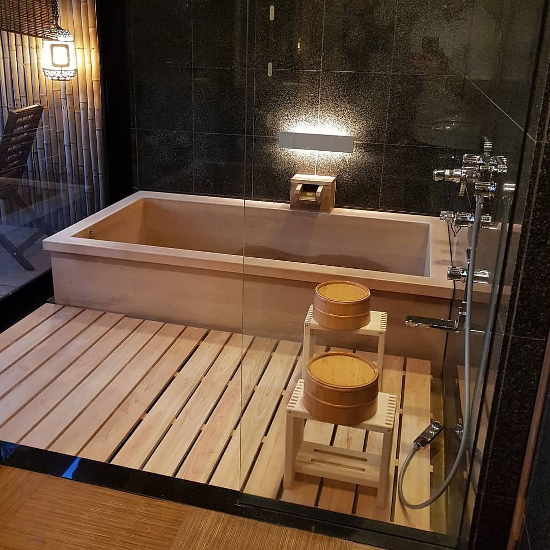 bo-suu-tap-phong-tam-phong-cach-nhat-ban