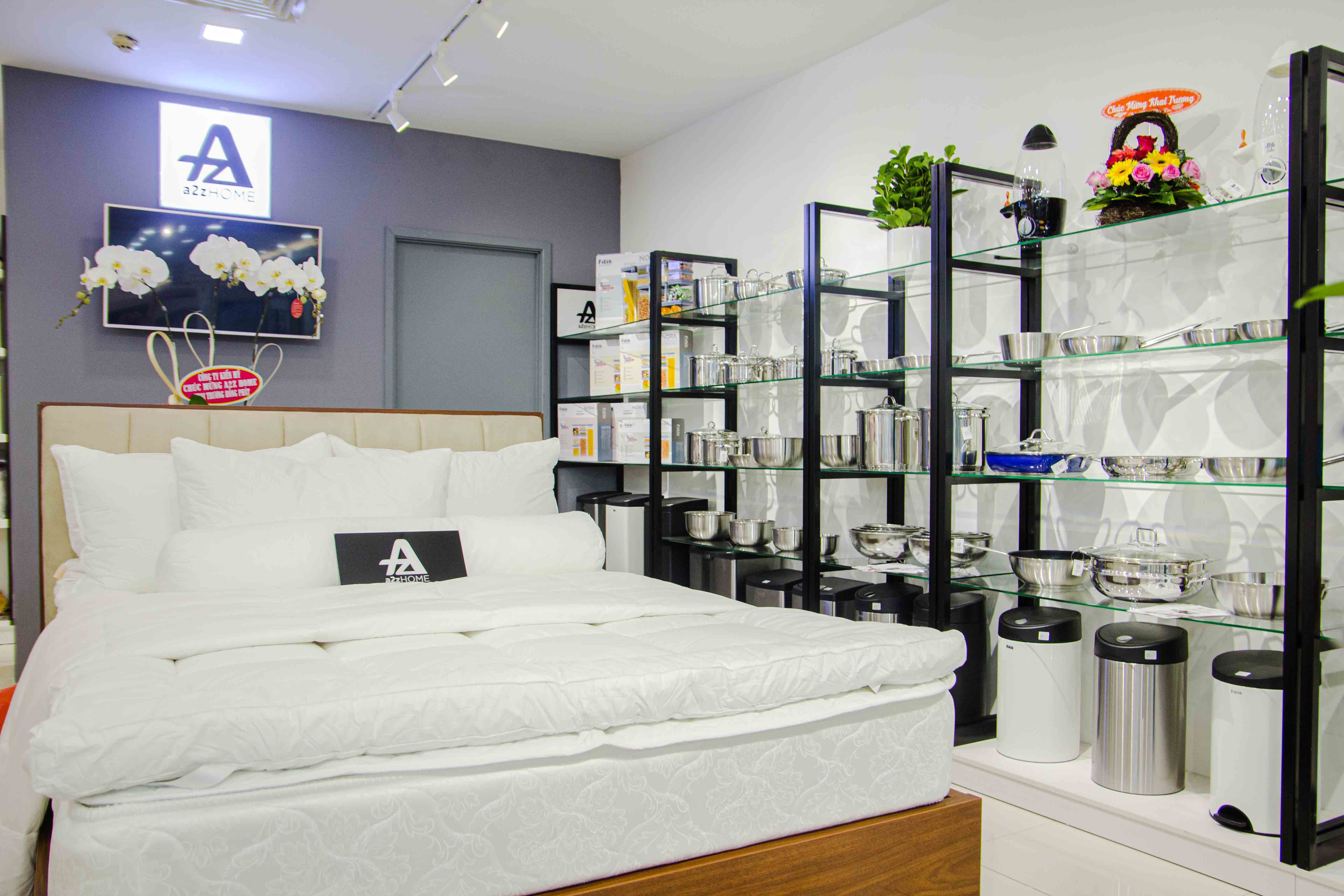 thiet-ke-thi-cong-showroom-a2zhome