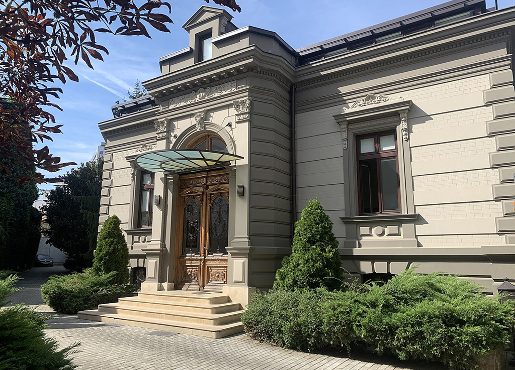 thiet-ke-thi-cong-noi-that-biet-thu